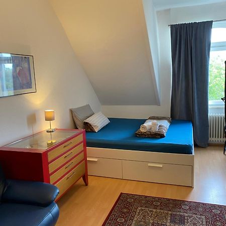 Nice Private Room In Shared Apartment - 2Er Wg 威斯巴登 外观 照片